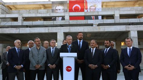 E­r­d­o­ğ­a­n­ ­B­a­s­k­e­t­b­o­l­ ­G­e­l­i­ş­i­m­ ­M­e­r­k­e­z­i­ ­i­ç­i­n­ ­t­a­r­i­h­ ­v­e­r­d­i­